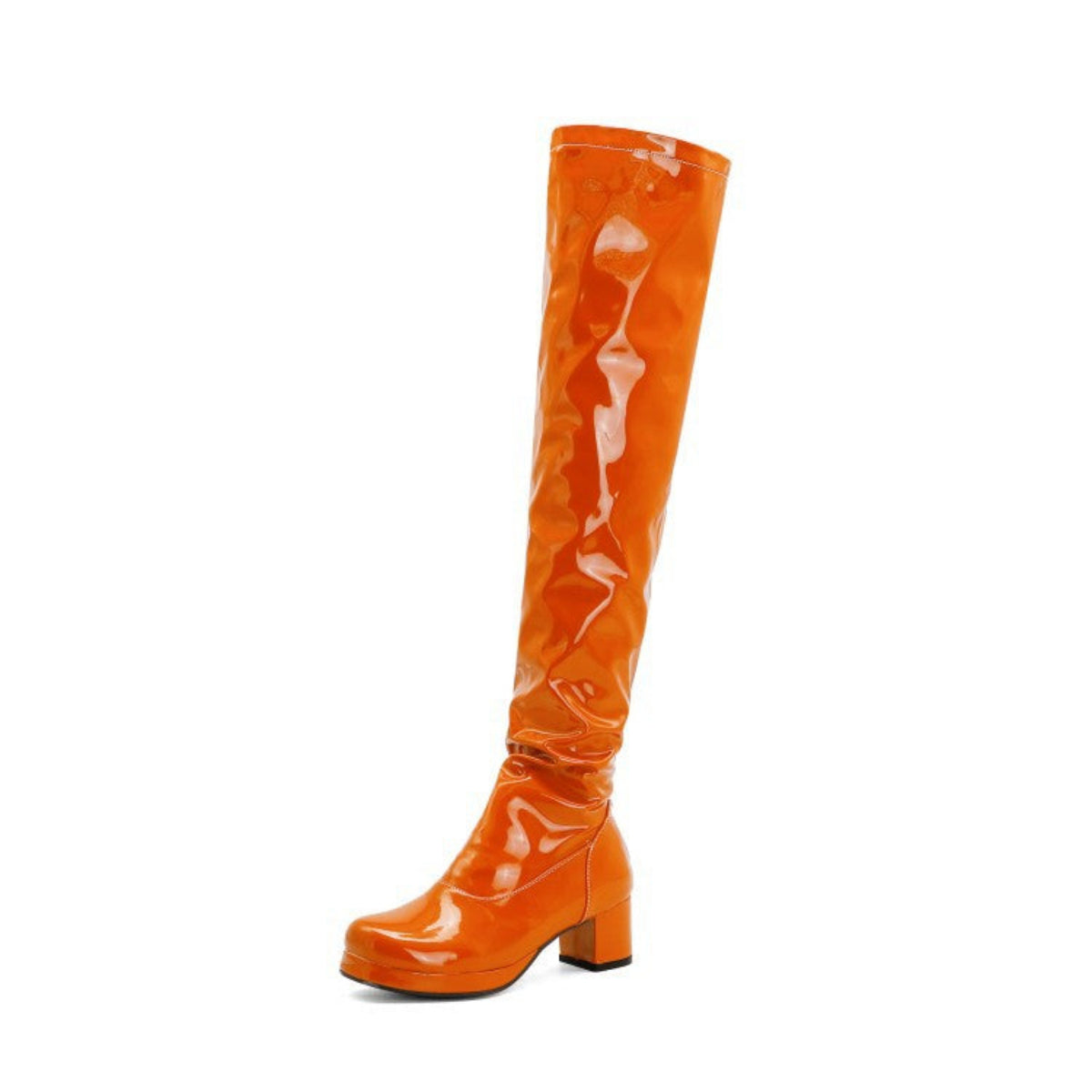 Bottes Cuissardes Oranges Brillantes à Talon Carré - Glamour et Élégance